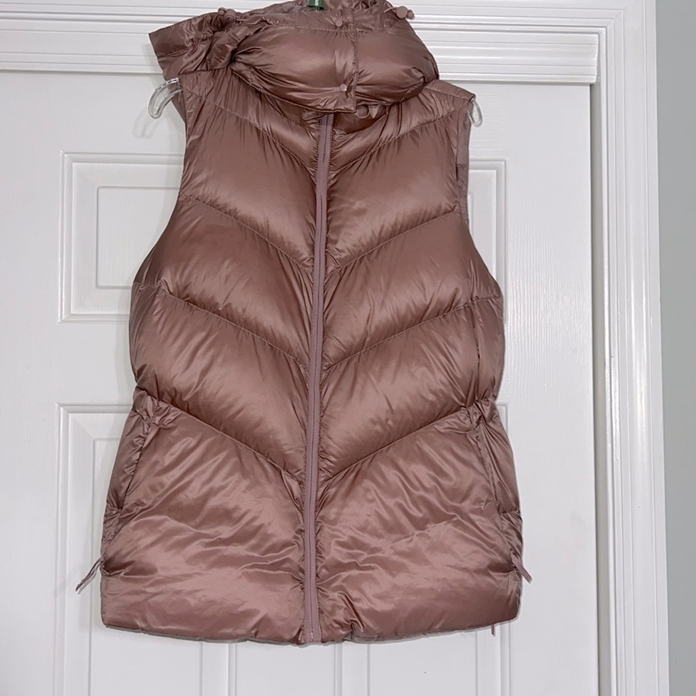 Hooded Athleta Down Vest